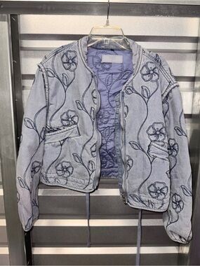 Floral Embroidered Light Blue Denim Jacket - Women SIZE LARGE